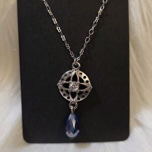 Elegant Silver Necklace with Blue Pendant